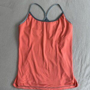 Attivo‎ Racerback Built in Shelf Bra Tank Top Size L